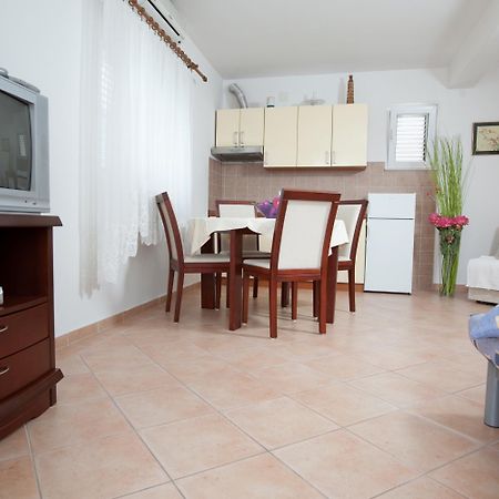 Agava Apartments Begic Макарська Екстер'єр фото