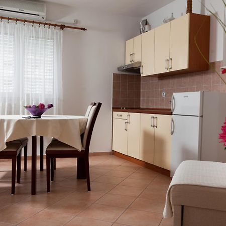 Agava Apartments Begic Макарська Екстер'єр фото